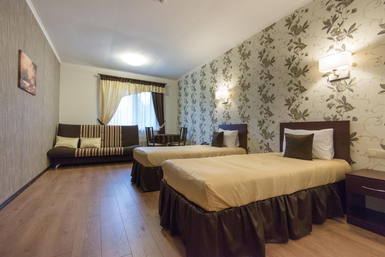 Country Club Festivalny Hotel Rakaw Eksteriør billede