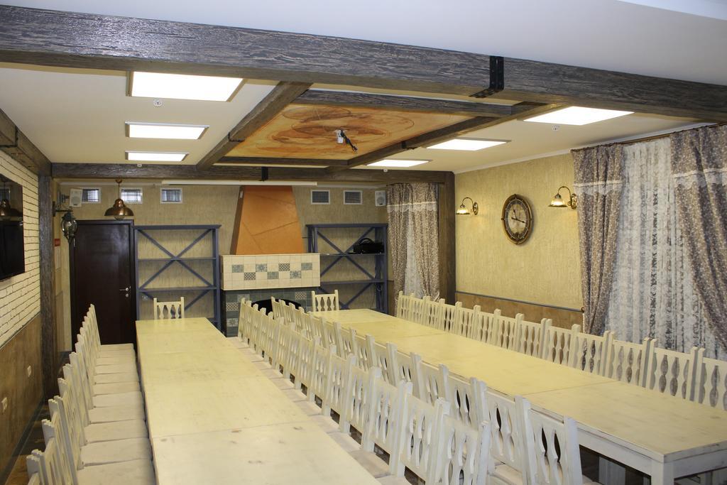 Country Club Festivalny Hotel Rakaw Eksteriør billede
